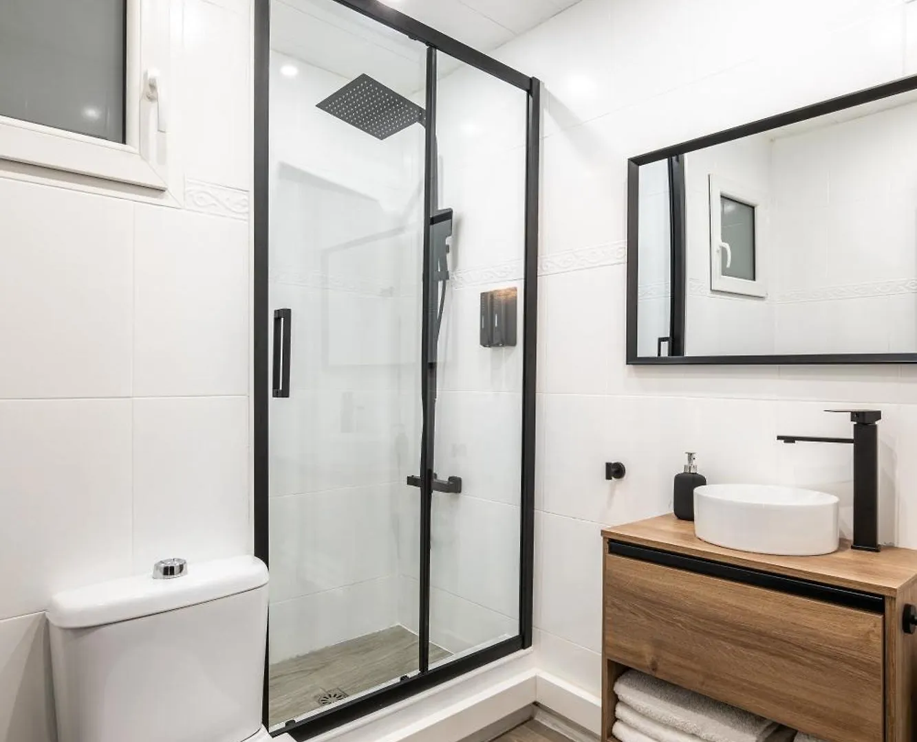 Beach Apartment, Next To The Sea Premia De Mar 0*,  Spain